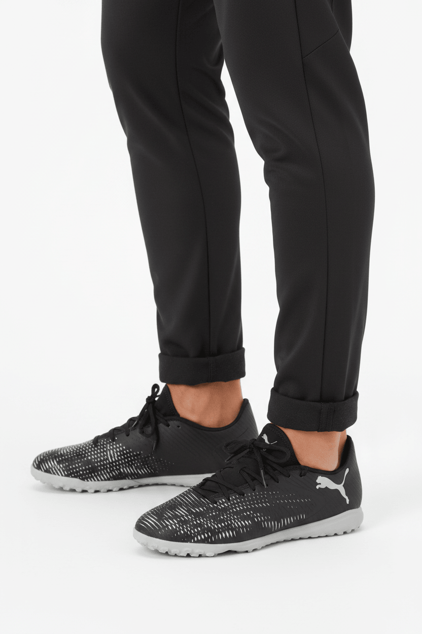PUMAFUTURE 8 PLAY TT Football Boots Unisex - Runner
