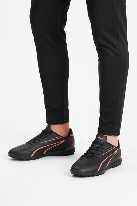 PUMAVITORIA TT Football Boots - Runner