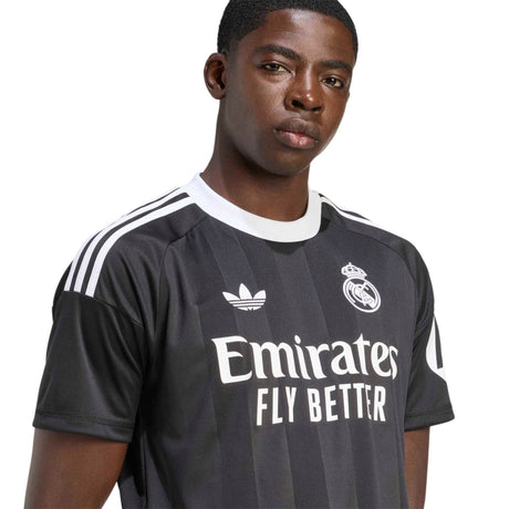 Real Madrid 25/26 Third Goalkeeper Jersey - Runner