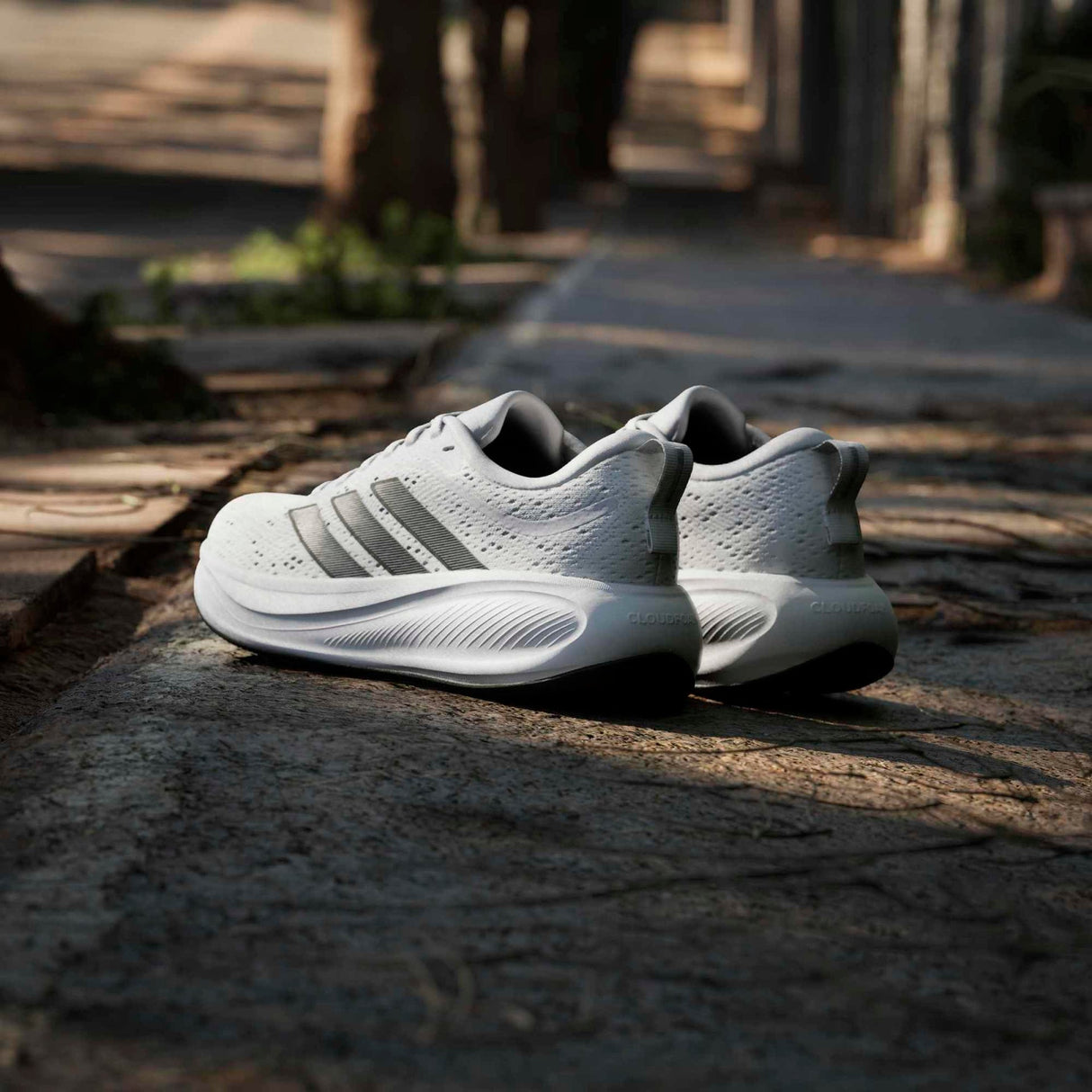 RESPONSE PACE RUNNING SHOES - Runner