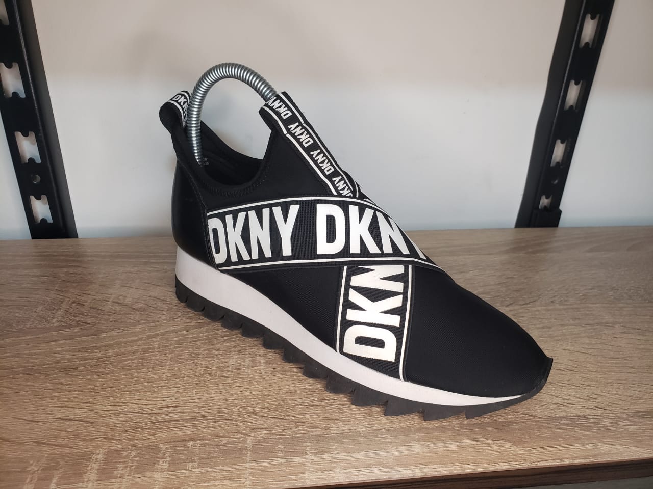 (OUTLET) DKNY SLIP-ON WOMEN SNEAKER TW 501