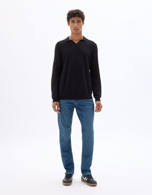 Shark Collar Sweater - Runner