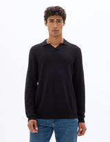 Shark Collar Sweater - Runner