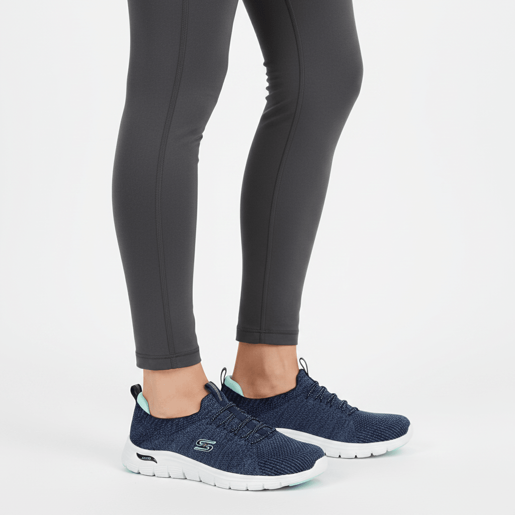 Skechers ARCH FIT VISTA - MESMERIZING 104374-NVTQ SKW6 - Runner