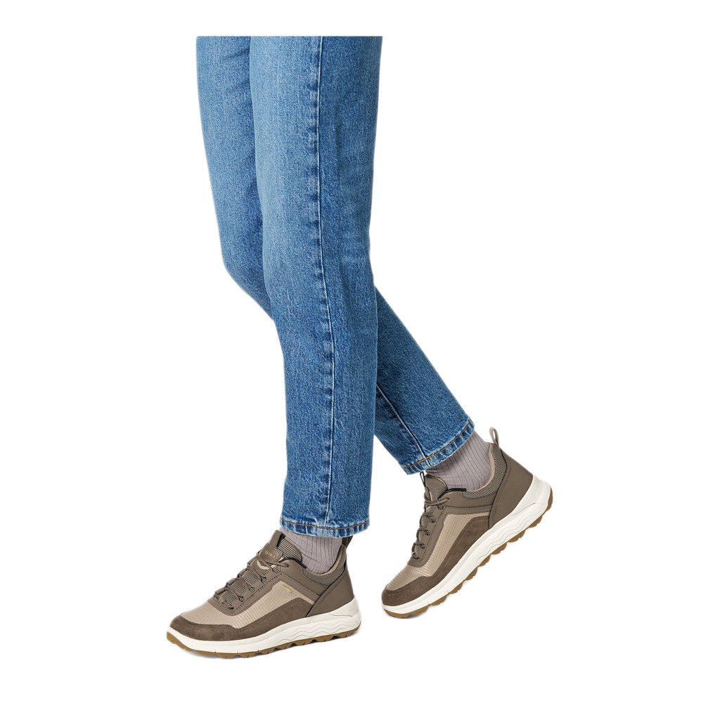 Spherica 4X4 Abx Woman - Runner