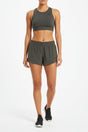 TAD ESSENTIALS 3 Woven Shorts Women - Runner