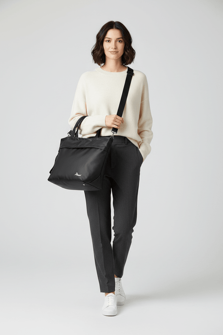 TEMPO ESSENTIALS WOMEN‘S TOTE BAG BLACK - Runner