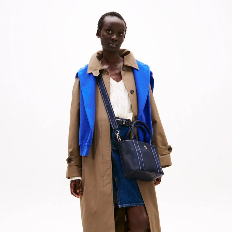 TOMMY HILFIGER LOGOTAPE MINI TOTE - Shoulder Bag TB92 - Runner