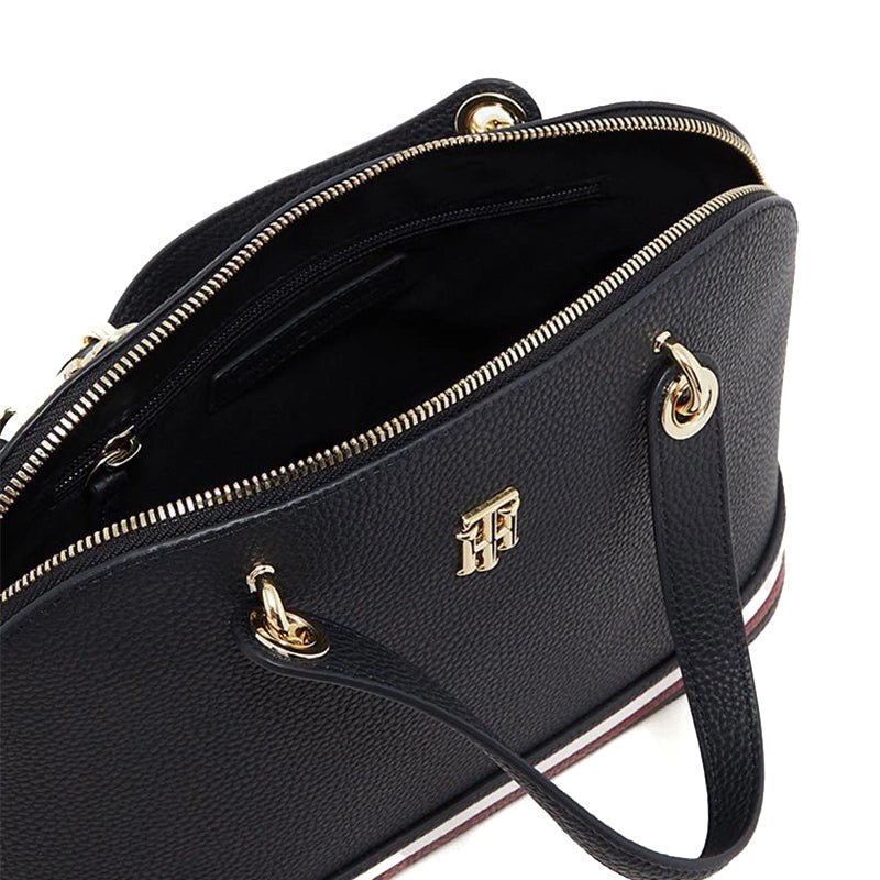 Tommy Hilfiger Signature Detail - Shoulderbag - Black - TB37 - Runner