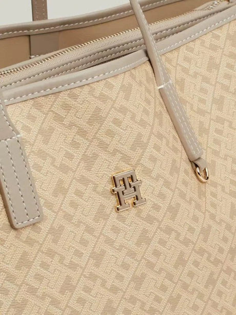 TOMMY HILFIGER TH Monoplay Removable Tote TB183 - Runner