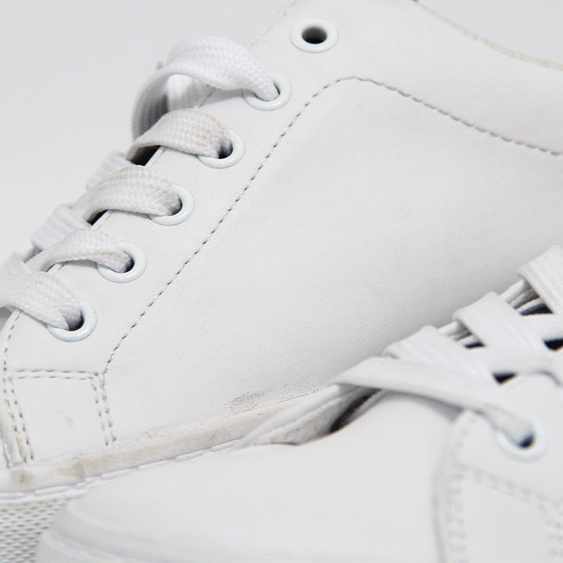 TOMMY WOMEN SHOES Size 36.5 ROW15 - Runner