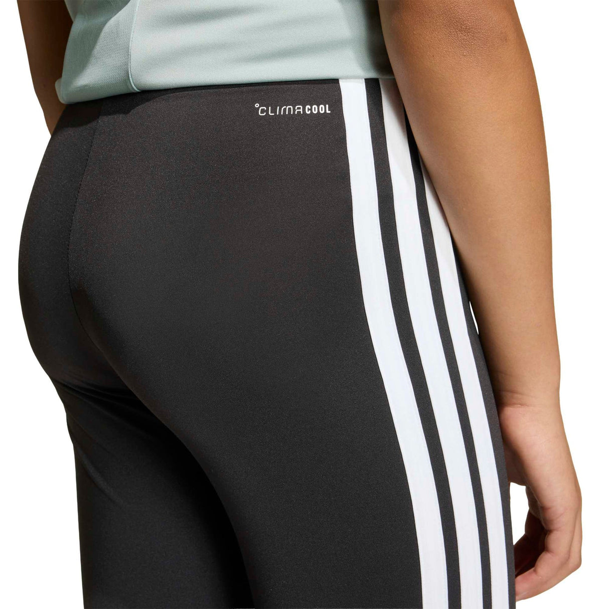 Train Essentials 3 - Stripes Flared Leggings - Runner
