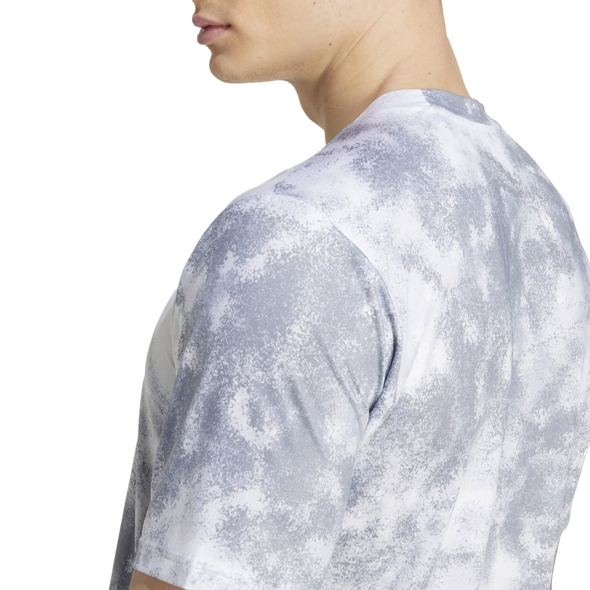 Train Essentials Seasonal All Over Print T-Shirt - Runner