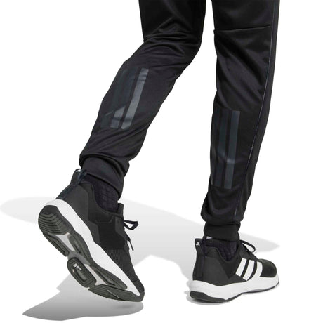 Train Essentials Seasonal Pant - Runner
