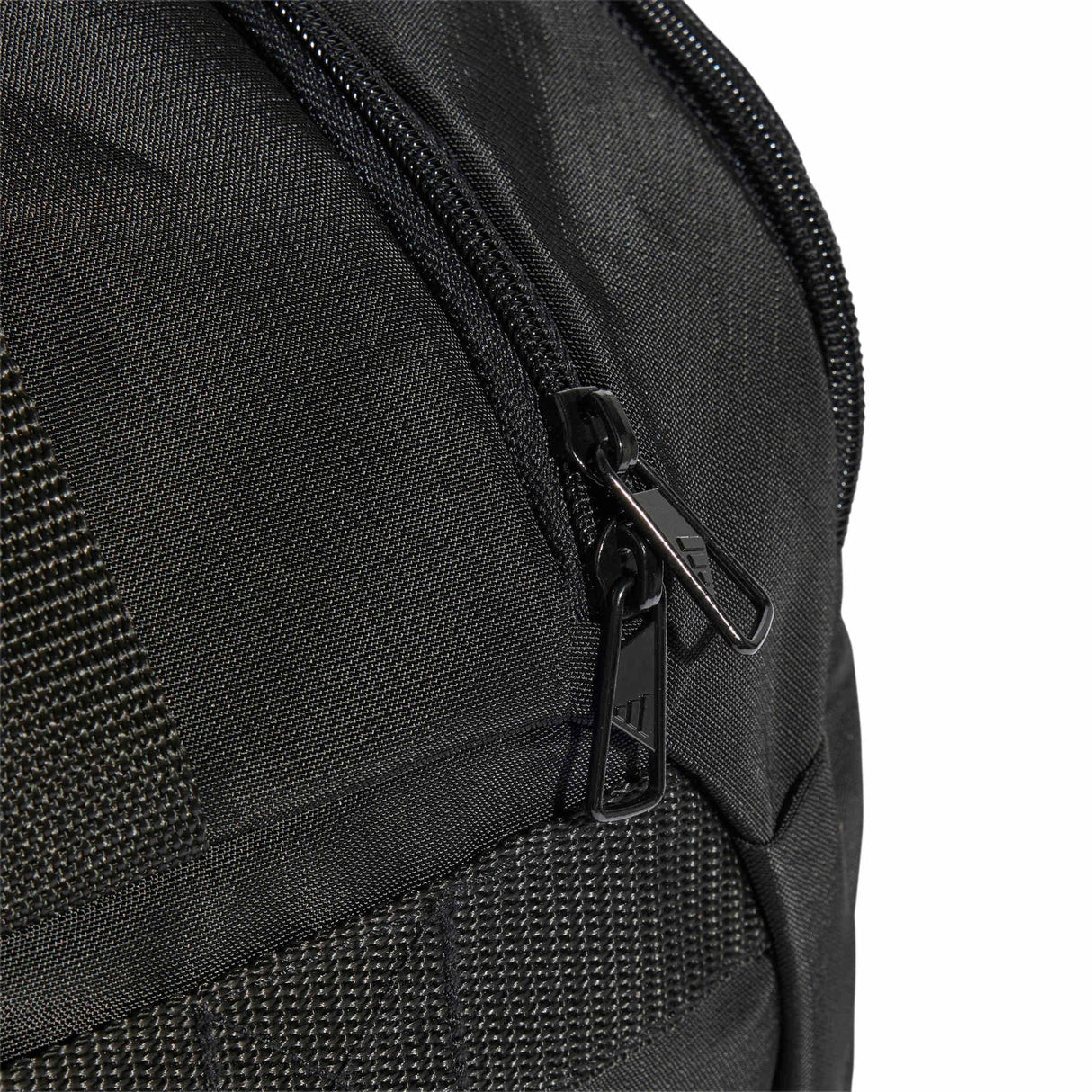 TRAINING DEFENDER DUFFLE BAG SMALL - Runner