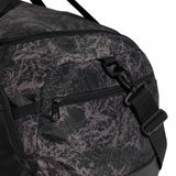 TRAINING DEFENDER GRAPHIC DUFFLE BAG MEDIUM - Runner