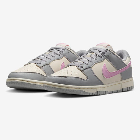 W NIKE DUNK LOW NEXT NATURE - Runner