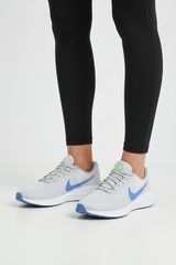 WNIKEREVOLUTION7 - Runner