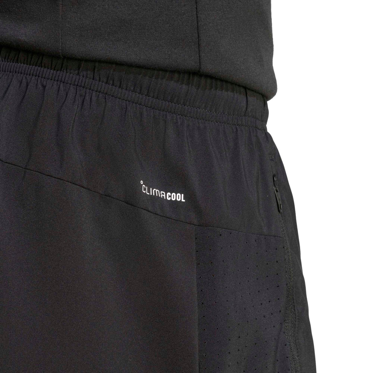WORKOUT ESSENTIALS BASE WOVEN SHORT - Runner