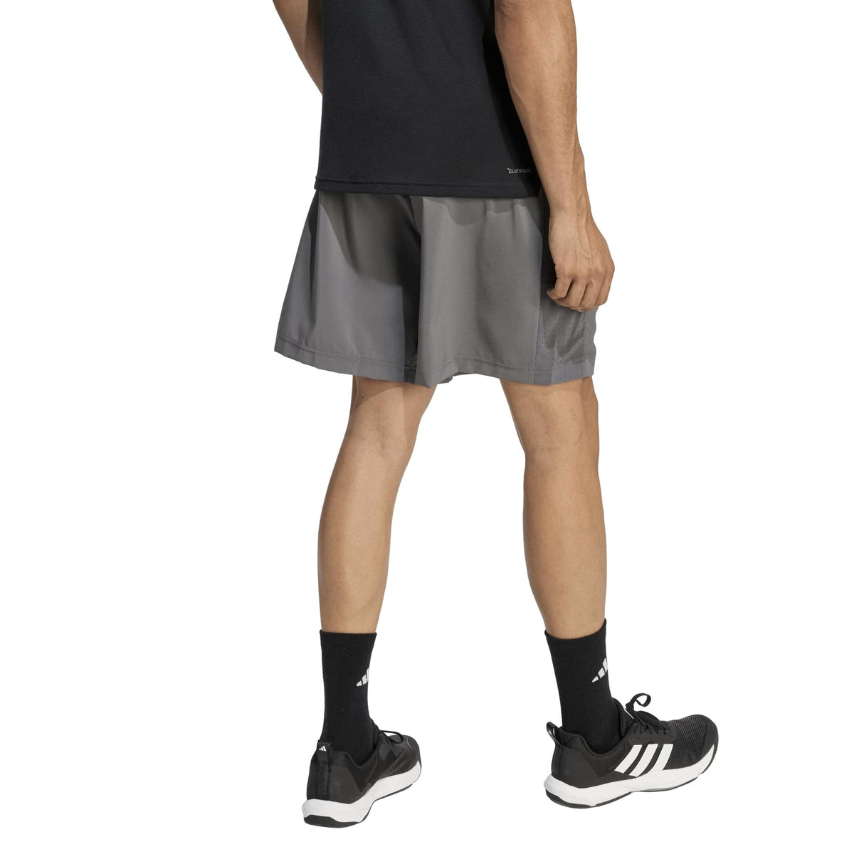 WORKOUT ESSENTIALS BASE WOVEN SHORT - Runner