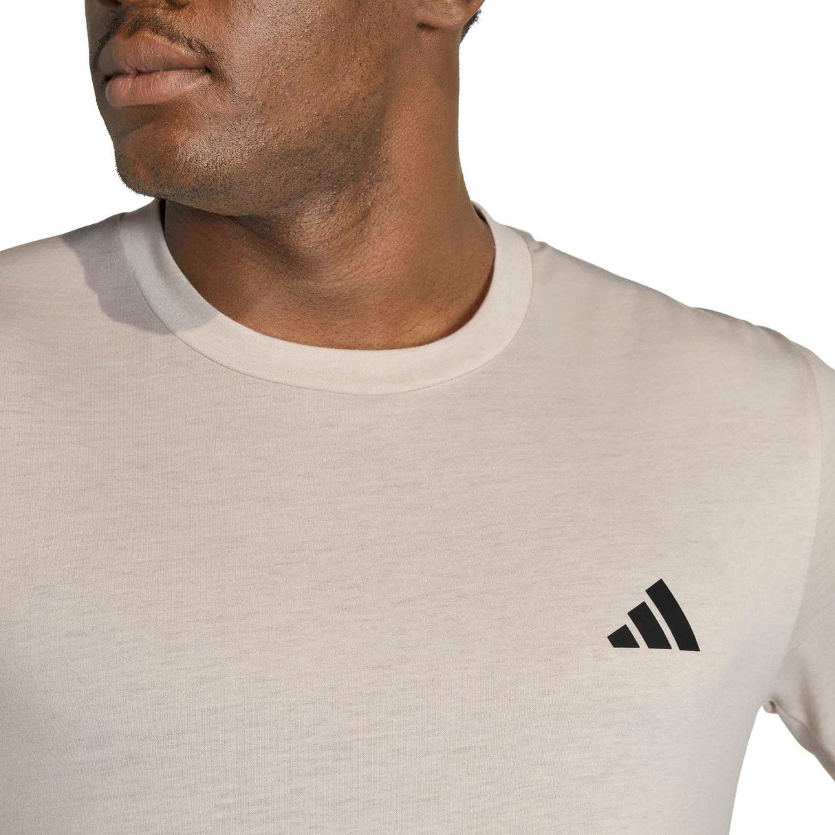 WORKOUT ESSENTIALS FEELREADY T - SHIRT - Runner