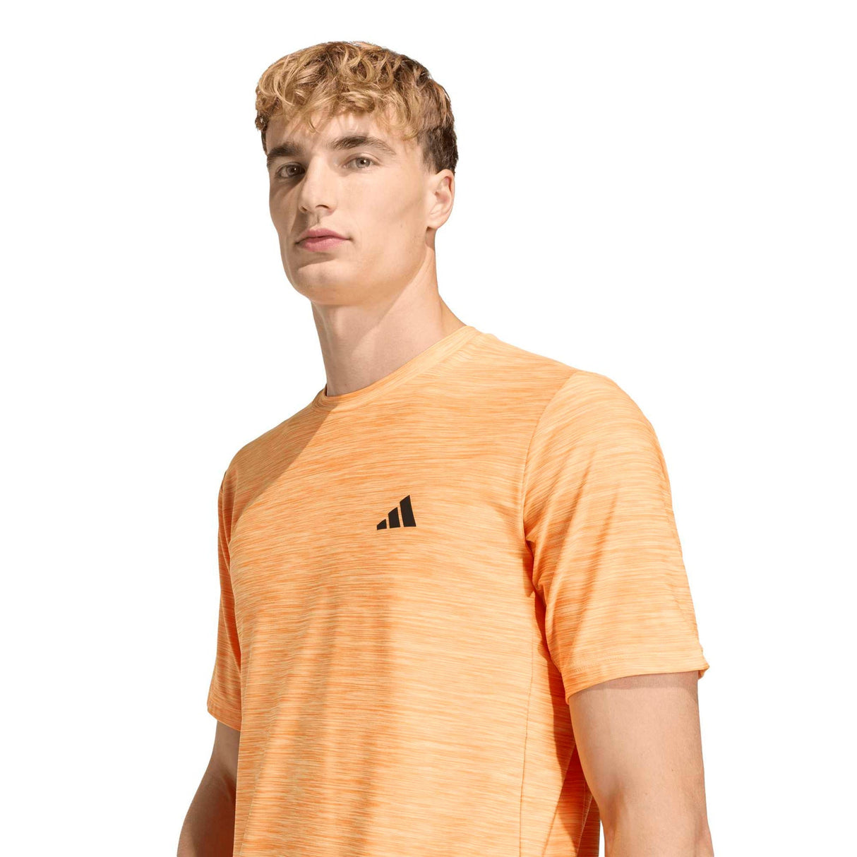WORKOUT ESSENTIALS FLEX T - SHIRT - Runner