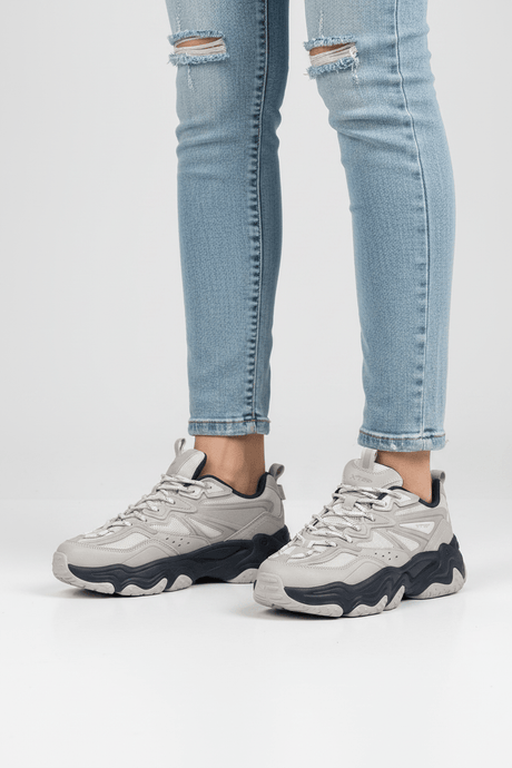 XTEP Women's Casual Shoes Shady Grey/Canvas White 320016-1 XEW13 - Runner
